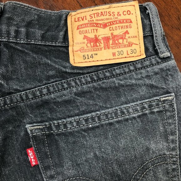 Levi's Black Jean Shorts - Picture 5 of 6